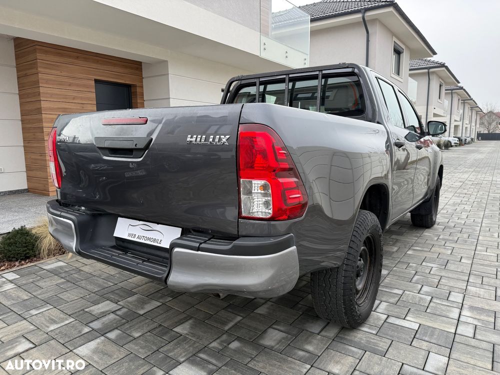 Toyota Hilux 4x4 Double Cab Comfort - 15