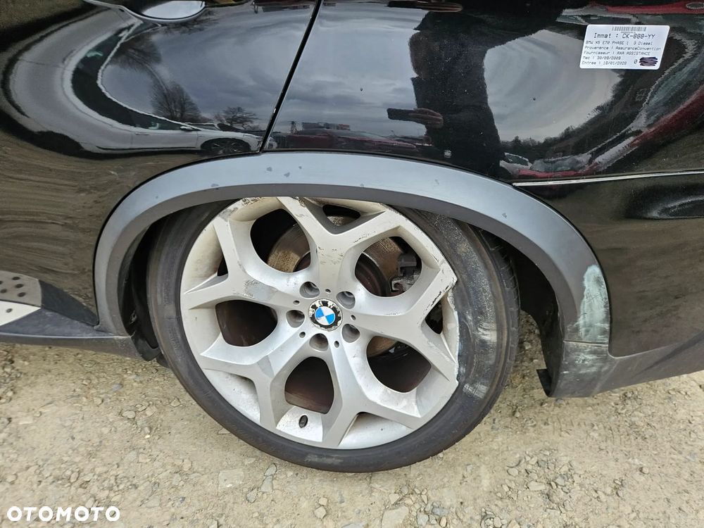 BMW X5 xDrive35d - 17