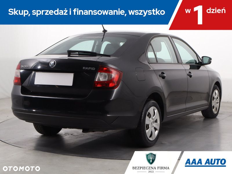 Skoda RAPID - 6