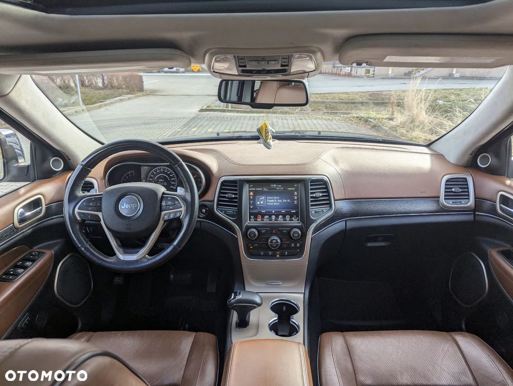 Jeep Grand Cherokee 5.7 V8 Overland Summit EU6 - 7