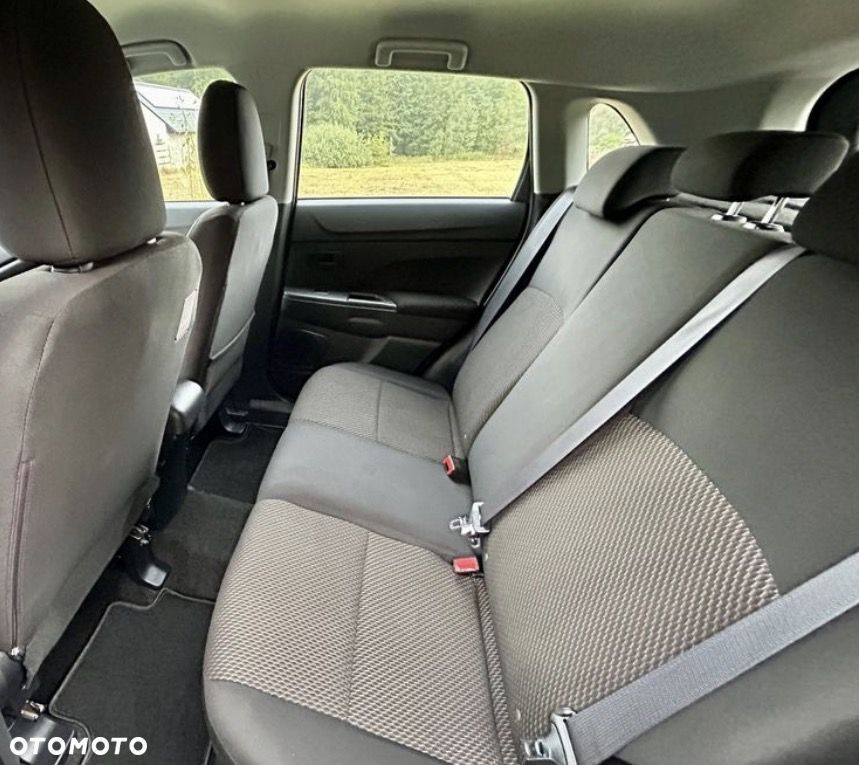 Mitsubishi ASX 1.6 2WD Top - 16