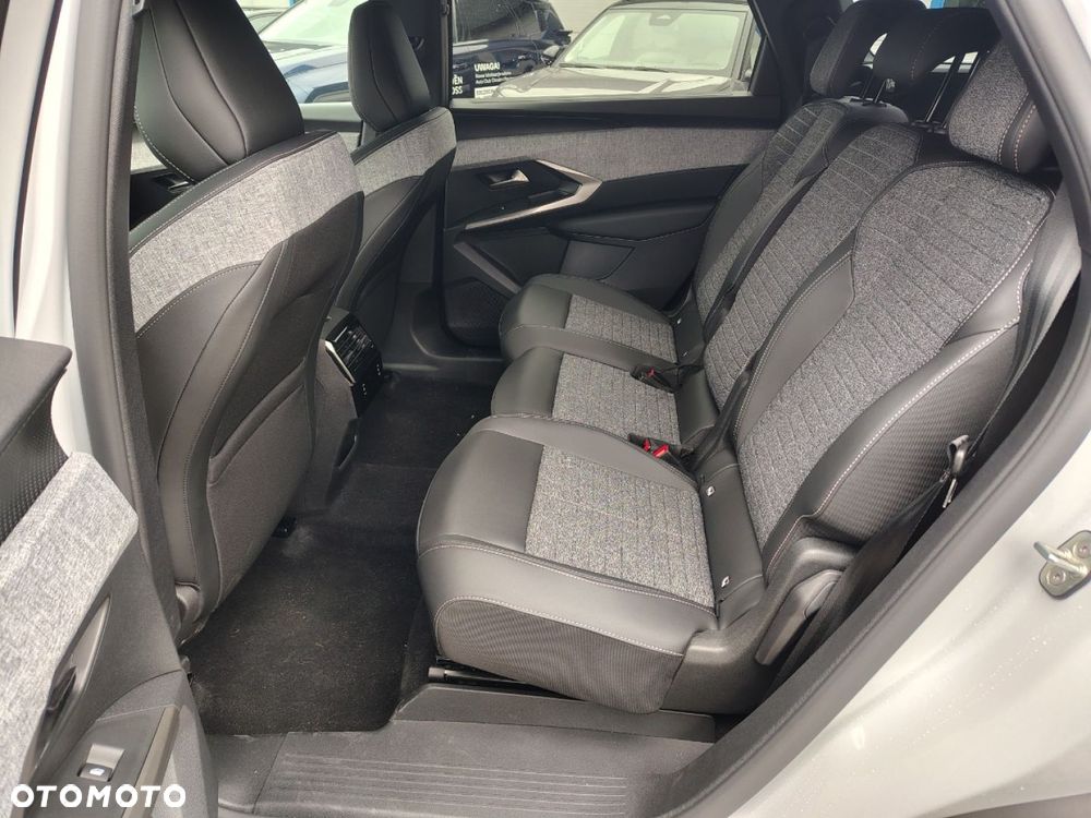 Peugeot 5008 - 9