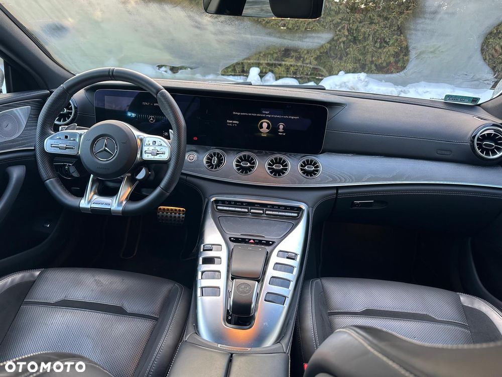 Mercedes-Benz AMG GT 43 4-Matic+ - 12