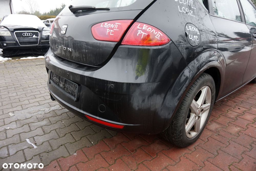 ZDERZAK TYLNY LEON II 1P1 LIFT 5D HB LC9Z  CZARNY SEAT 2009-2012 - 2