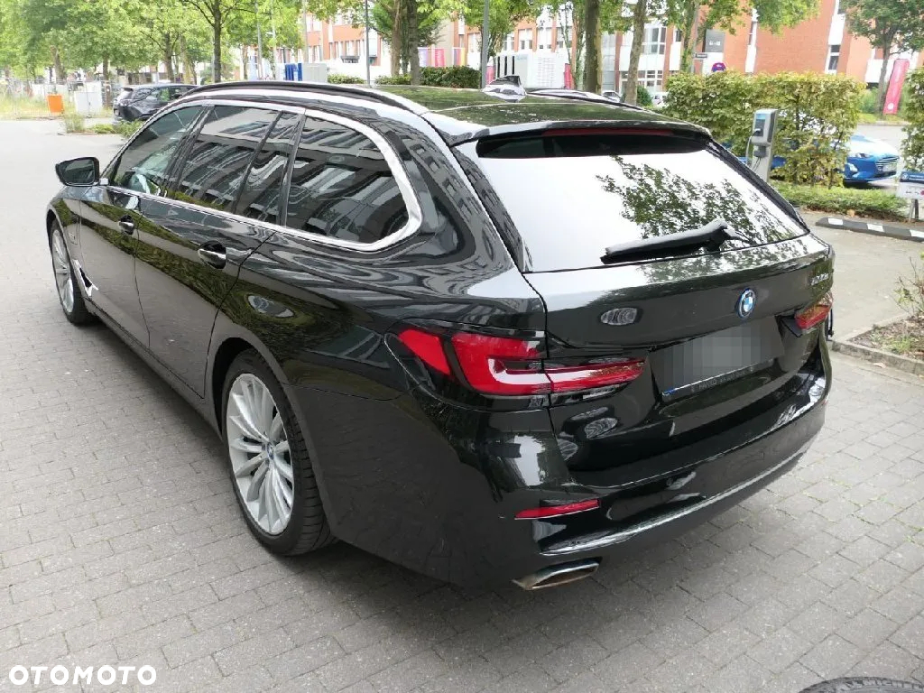 BMW Seria 5 520e Luxury Line - 4