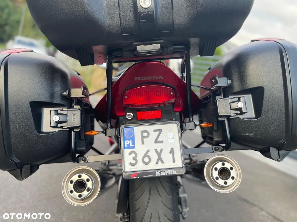 Honda CBR - 7