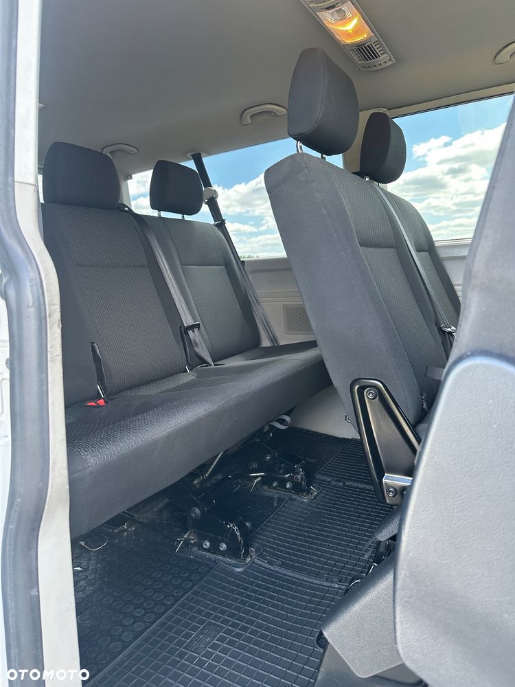 Volkswagen Caravelle 2.0 TDI L2 Highline - 26