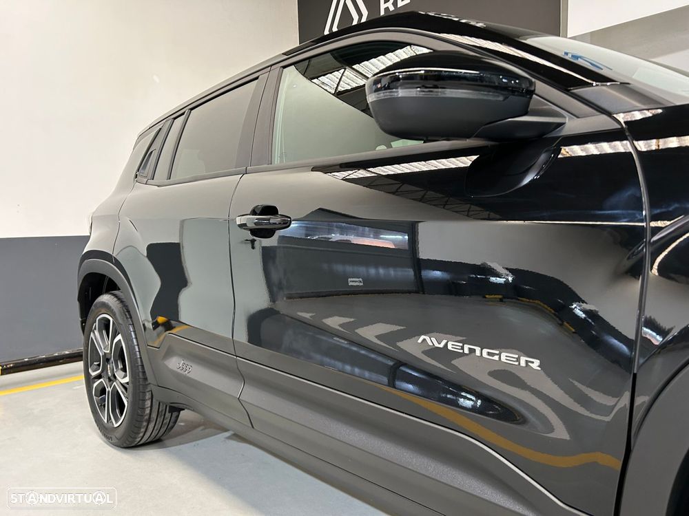 Jeep Avenger 1.2 GSE T3 Altitude - 12