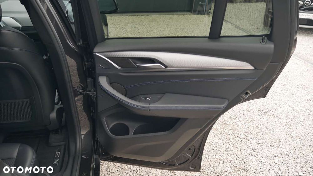 BMW X3 - 17