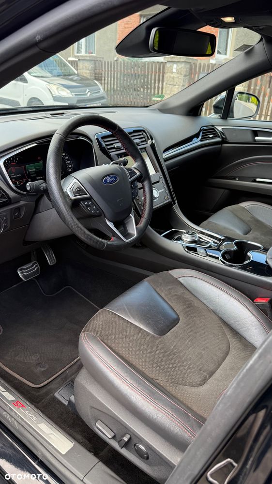 Ford Mondeo 2.0 EcoBlue ST-Line - 21