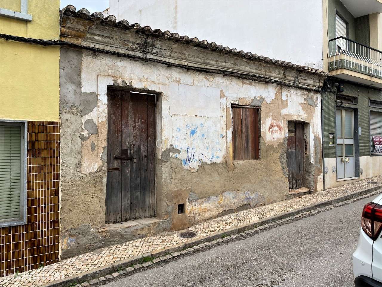 Lote de terreno para construção no Centro Histórico de Portimão - Grande imagem: 2/5
