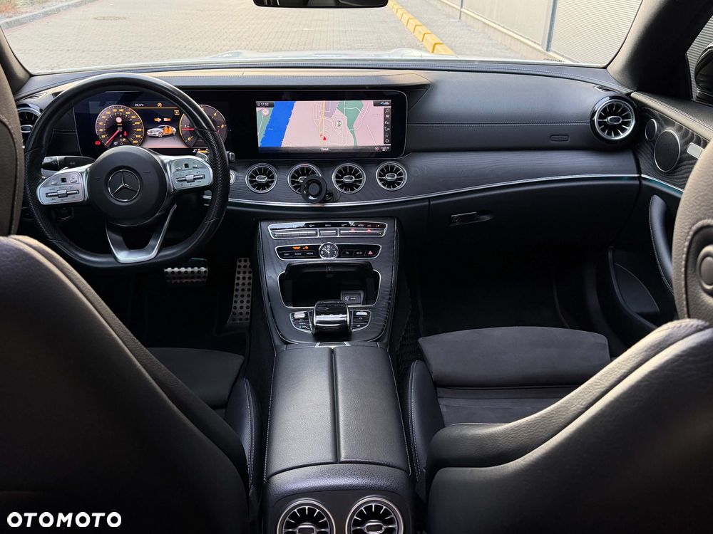 Mercedes-Benz Klasa E 220 d 4-Matic AMG - 25