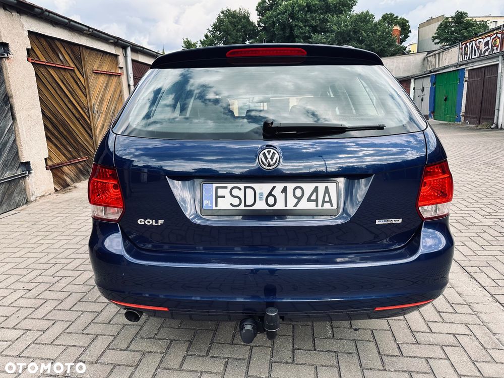 Volkswagen Golf 1.6 TDI DPF Highline - 8