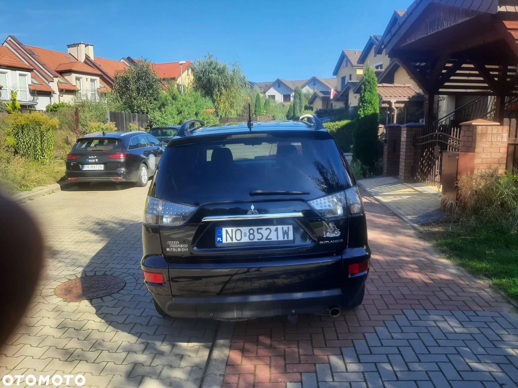 Mitsubishi Outlander - 10