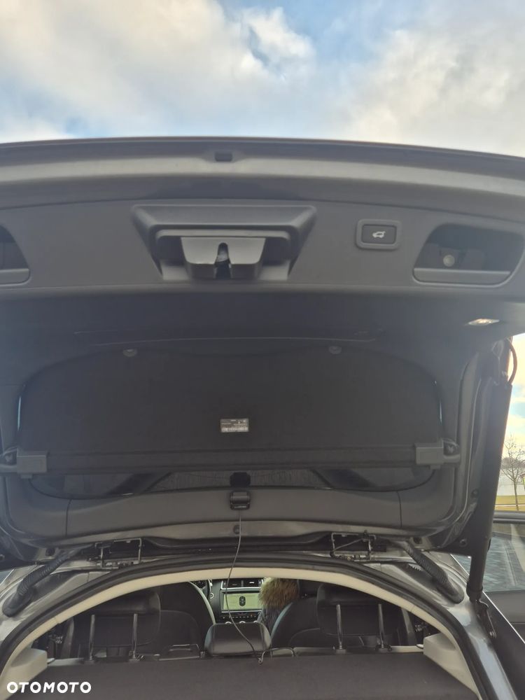 Jaguar E-Pace 2.0 i4D FWD SE - 31