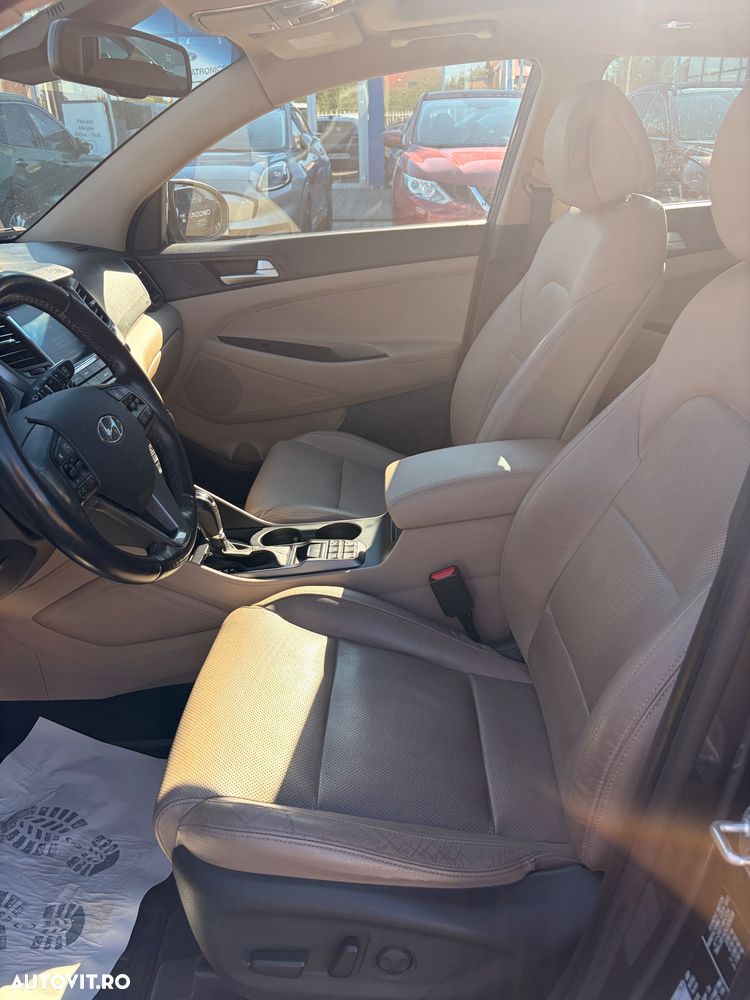 Hyundai Tucson 2.0 CRDI 4WD 6AT Luxury+ - 8