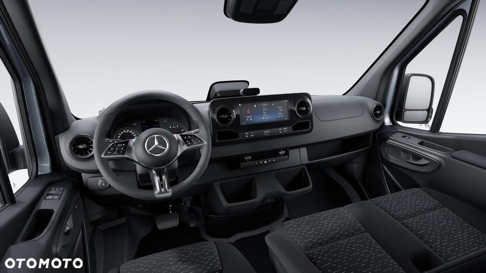 Mercedes-Benz Sprinter - 4