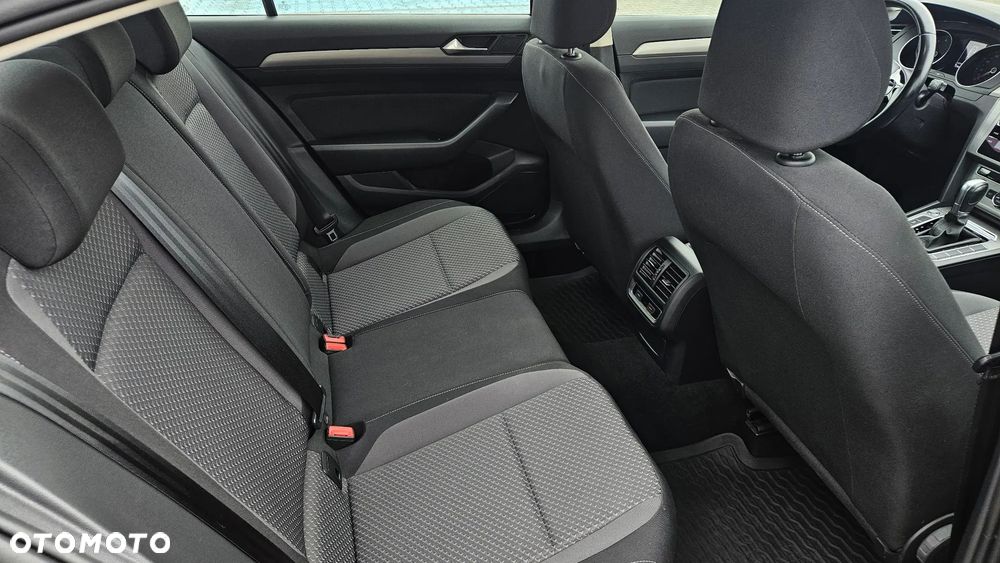 Volkswagen Passat 1.5 TSI EVO Comfortline DSG - 22