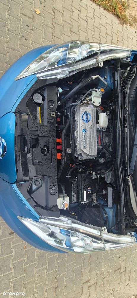 Nissan Leaf Standard - 22