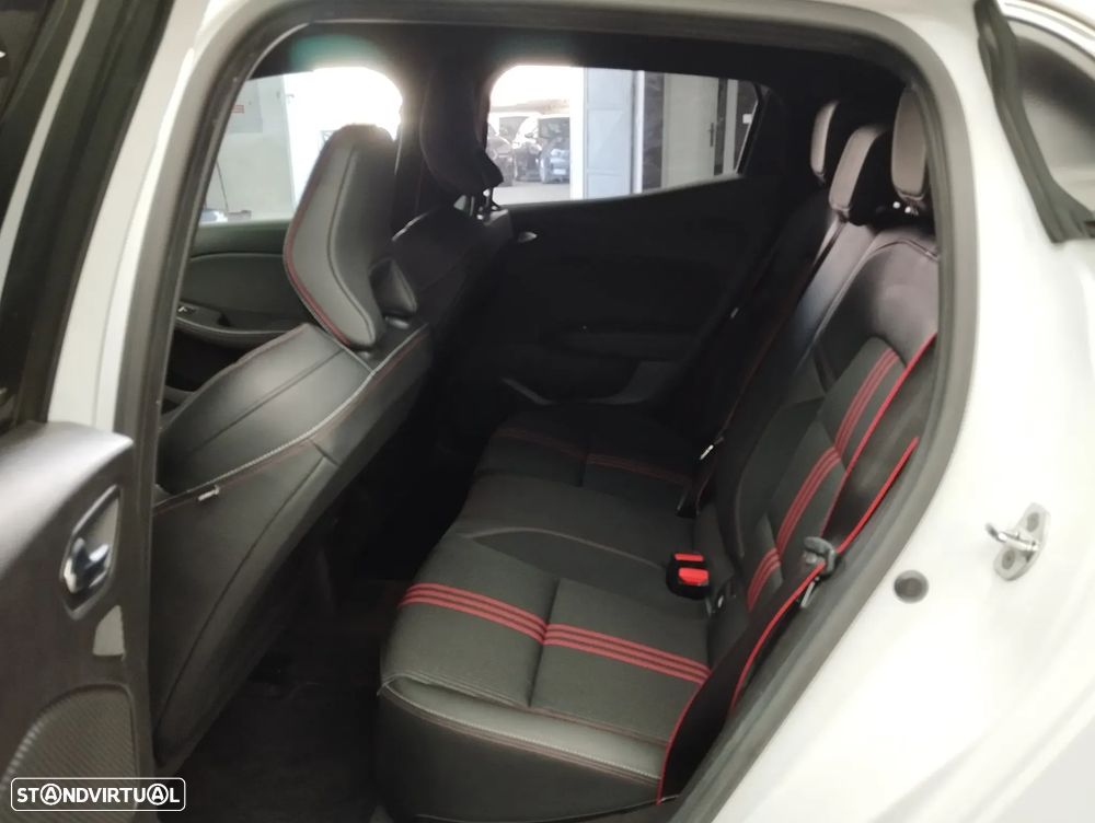 Renault Clio 1.5 Blue dCi RS Line - 14