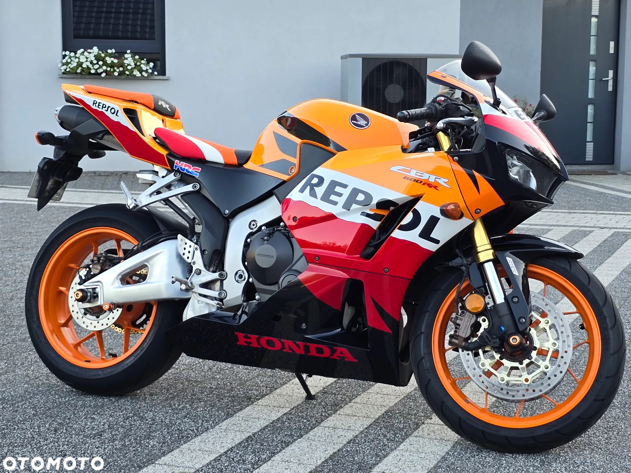 Honda CBR - 15