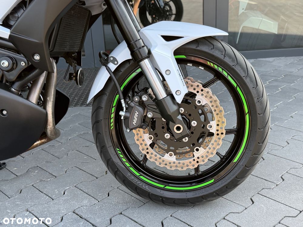 Kawasaki Versys 650 - 11