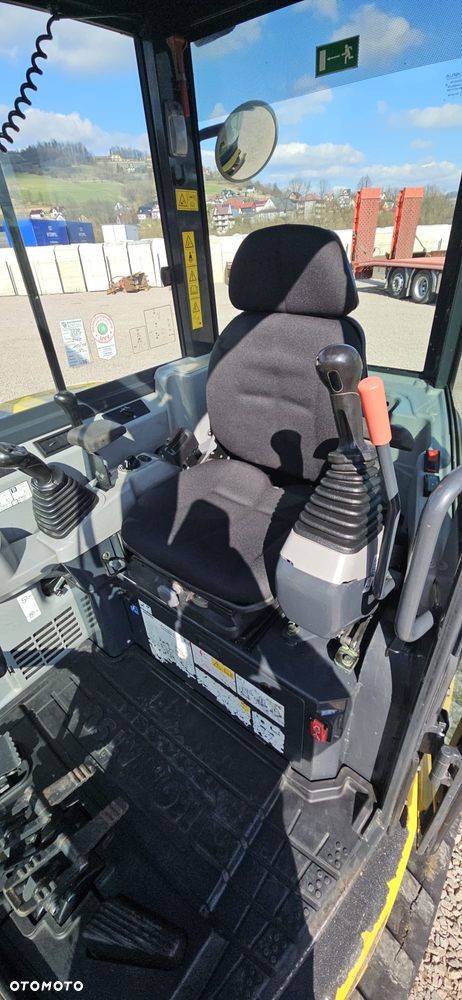 Komatsu PC 55 MR-5MO - 24