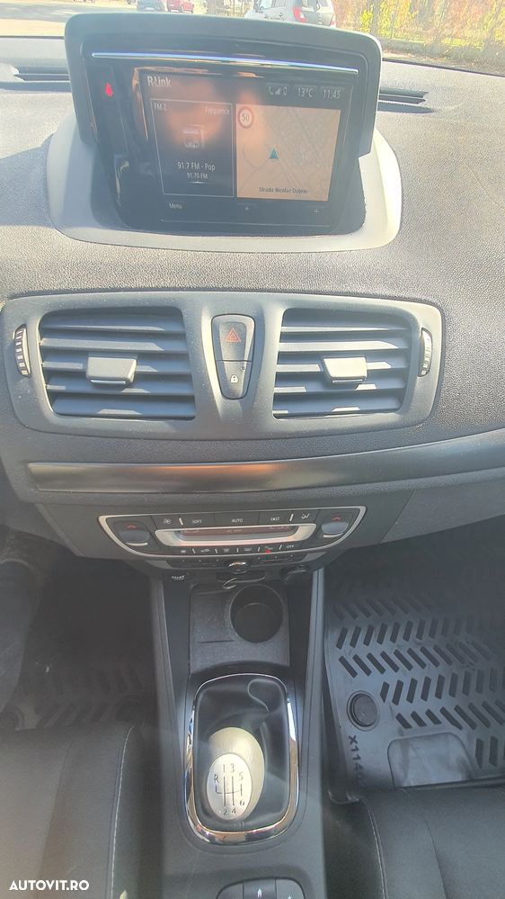 Renault Megane dCi 95 FAP Paris Business - 13