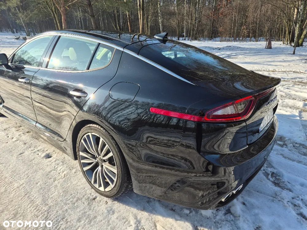 Kia Stinger 2.0 T-GDI GT Line - 16