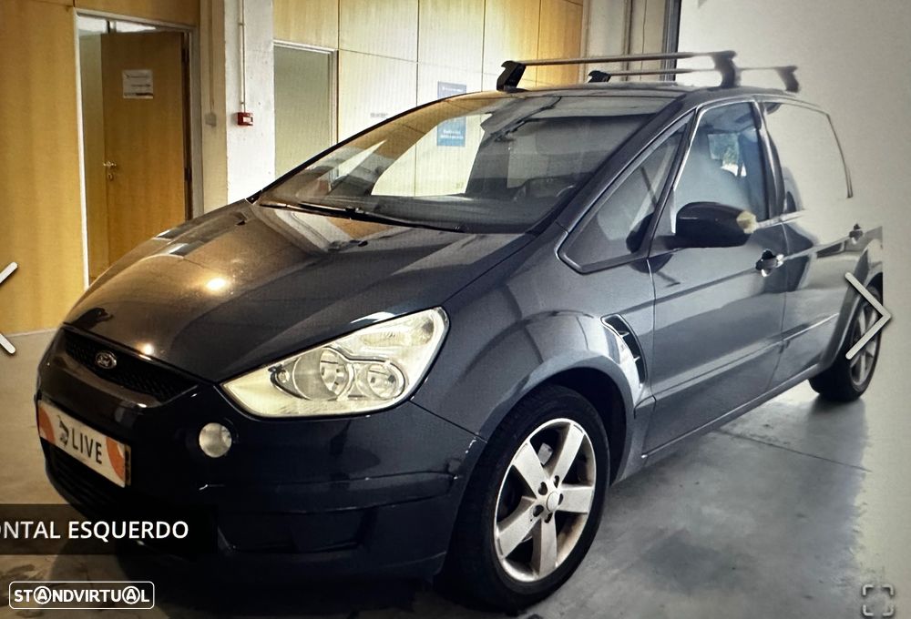Ford S-Max 2.0 TDCi Titanium 7L - 2