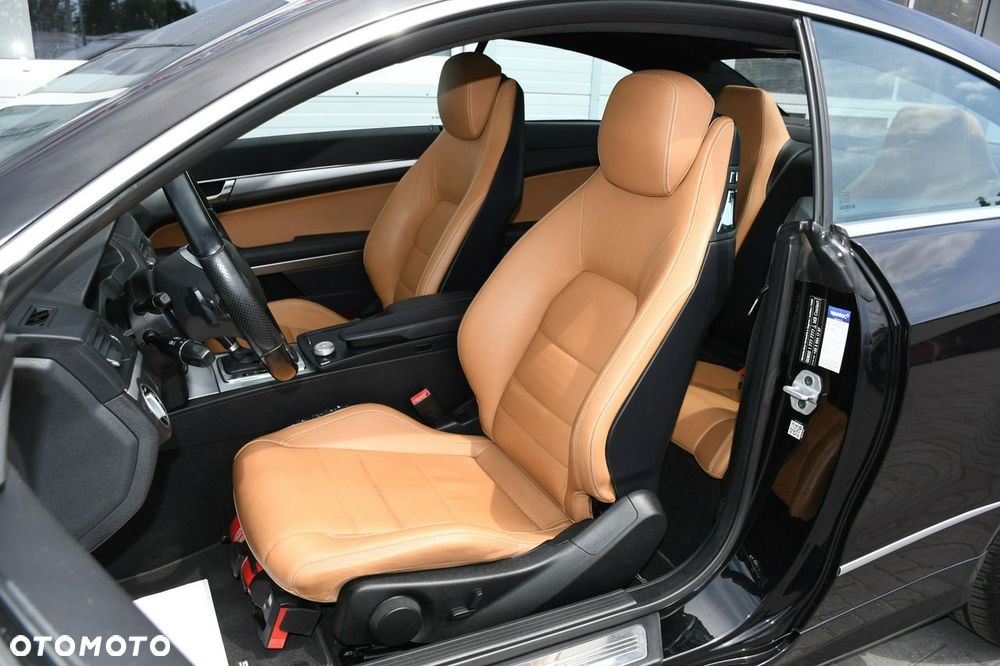 Mercedes-Benz Klasa E - 20