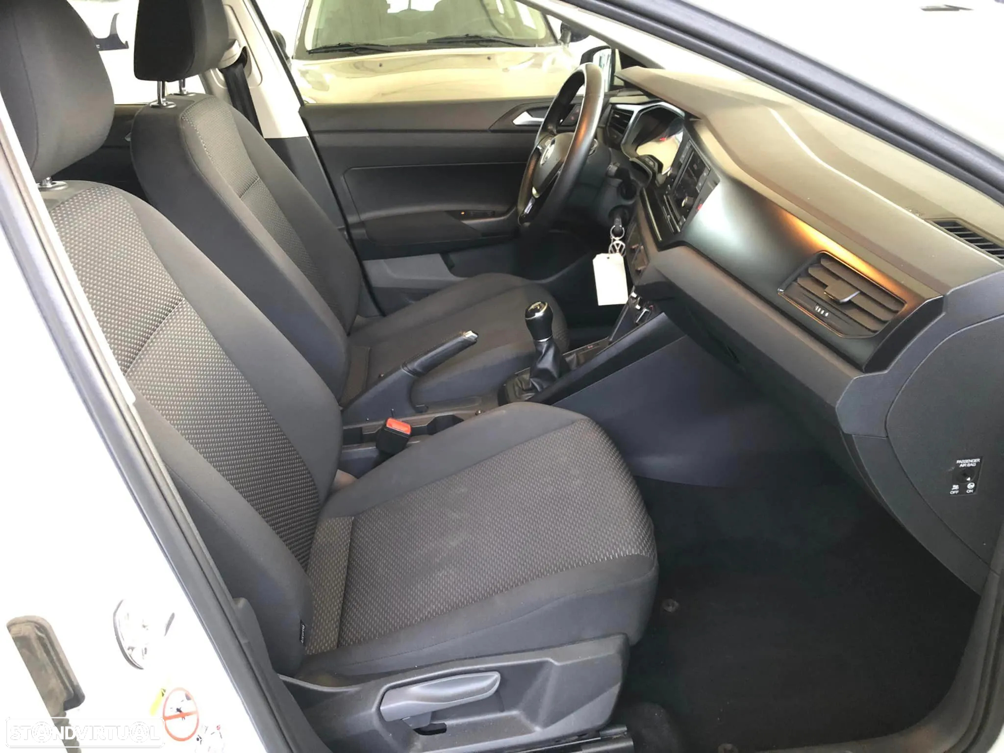 VW Polo 1.0 Trendline - 11