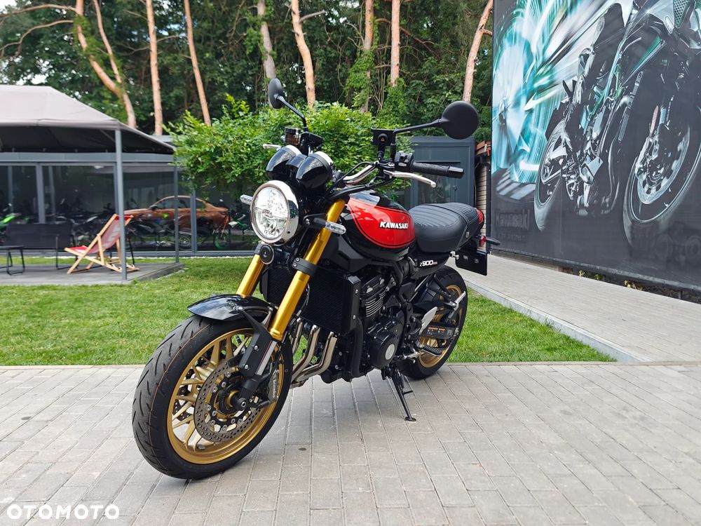 Kawasaki Z 900 RS - 1