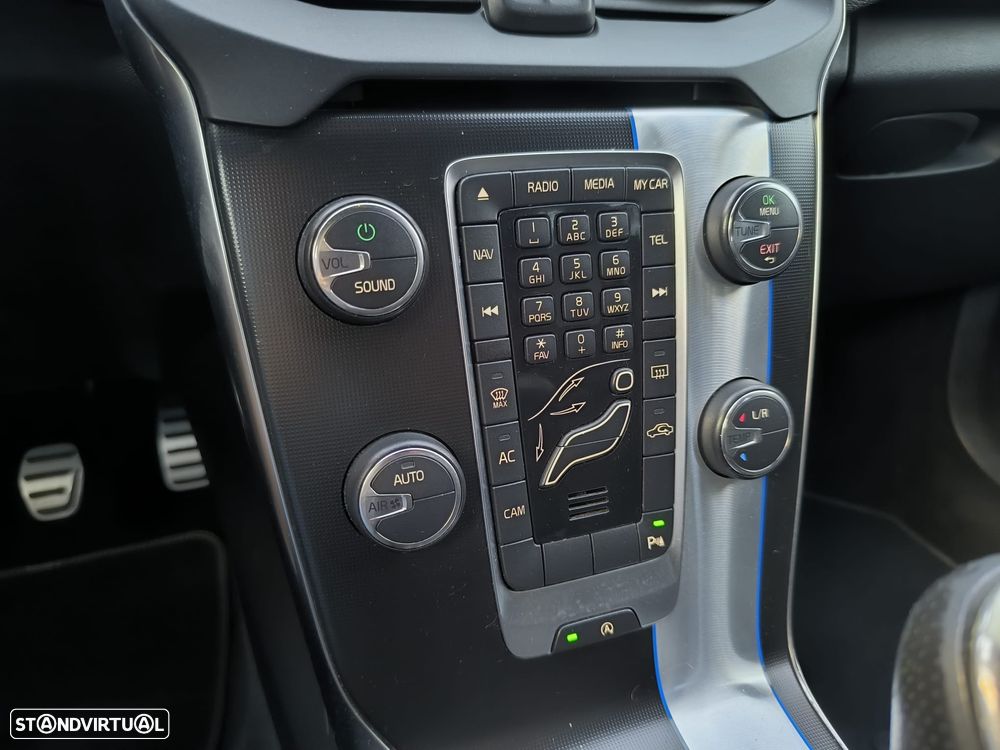 Volvo V40 1.6 D2 R-Design - 44
