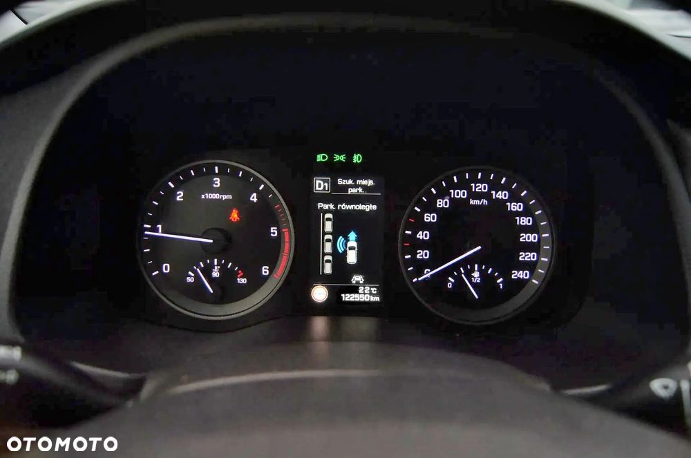 Hyundai Tucson blue 1.7 CRDi 2WD DCT Premium - 21