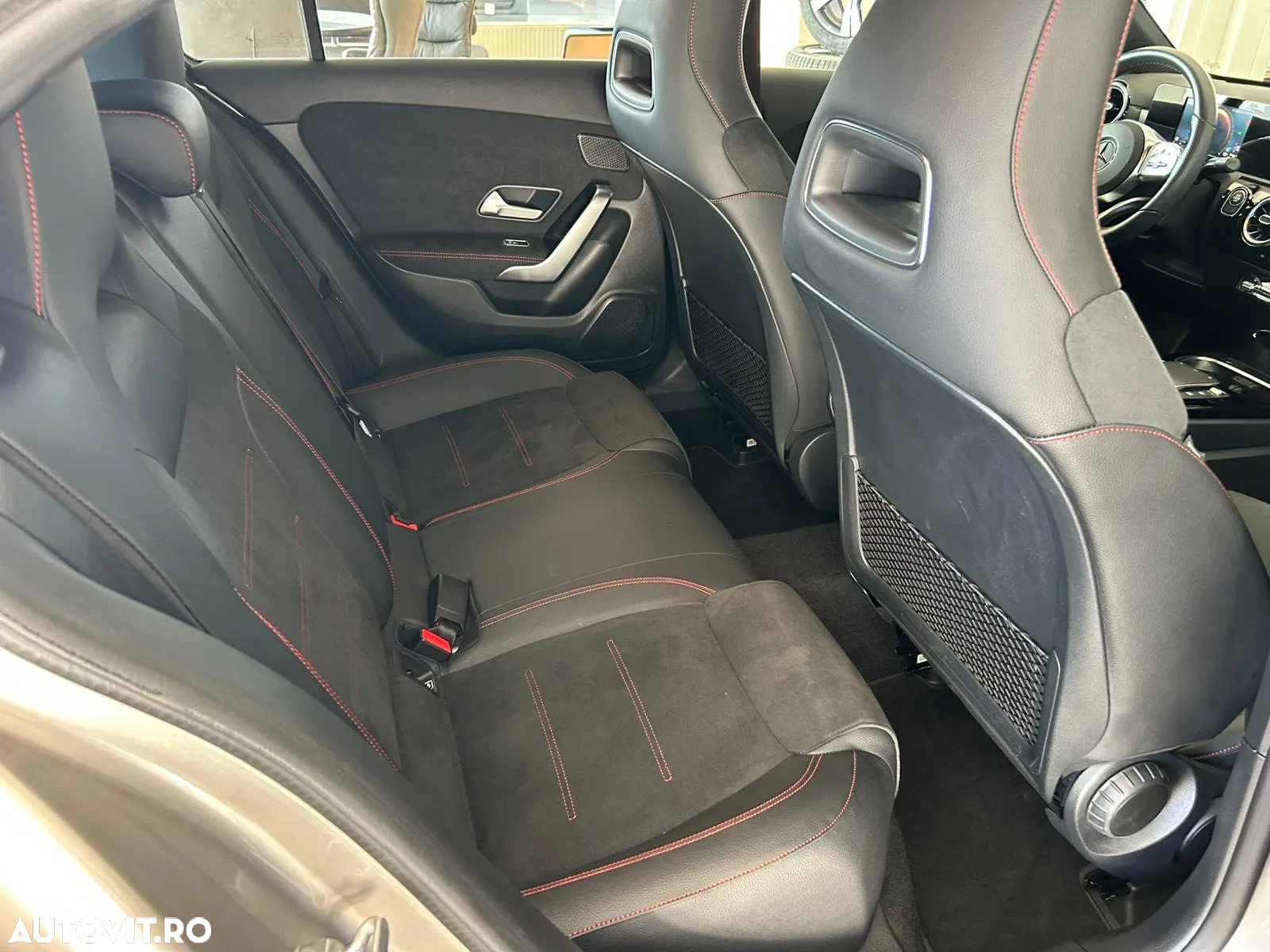 Mercedes-Benz A 250 e 8G-DCT AMG Line Advanced Plus - 12