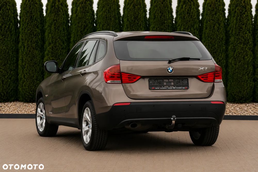 BMW X1 sDrive18d xLine - 10