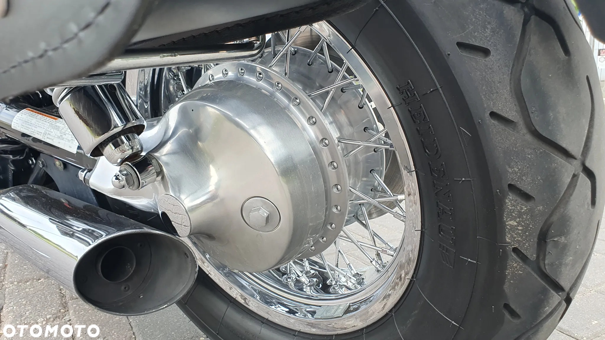 Suzuki Intruder - 2
