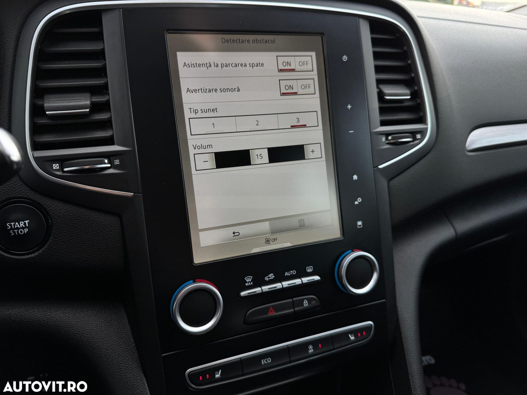 Renault Megane ENERGY TCe 100 INTENS - 15