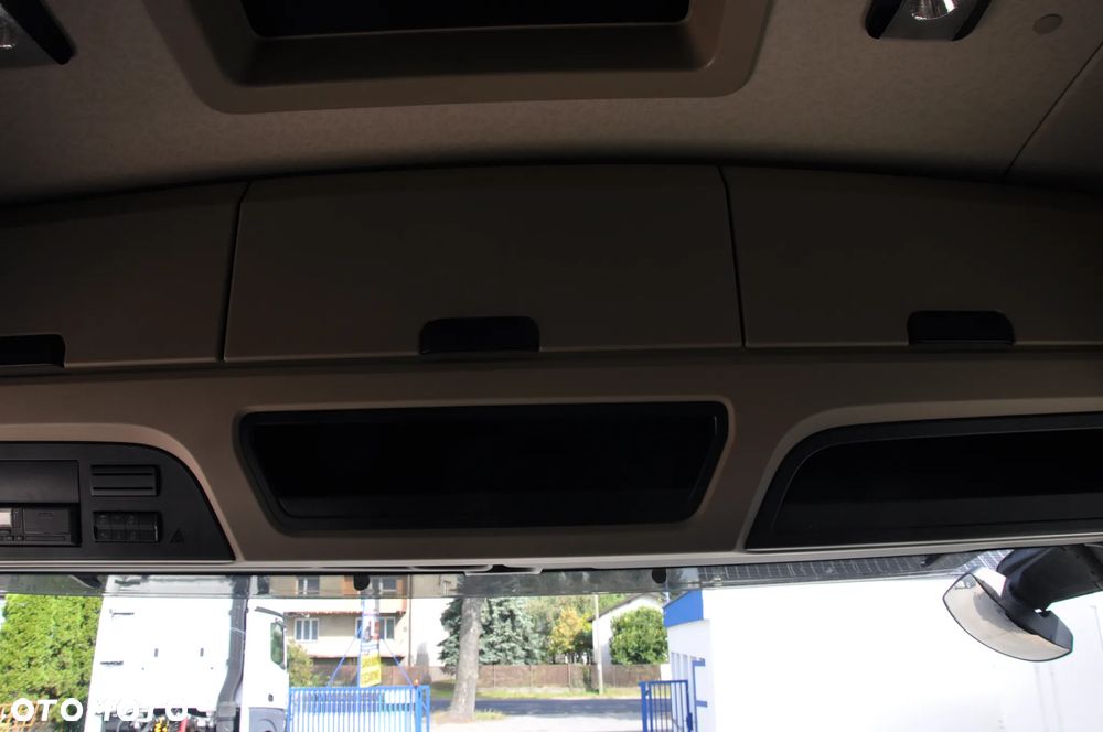 Mercedes-Benz Actros bez retardera - 21