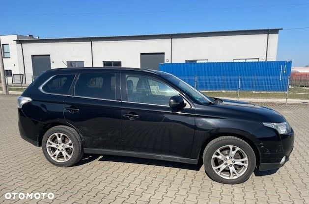 Mitsubishi Outlander 2.0 Intense + - 2