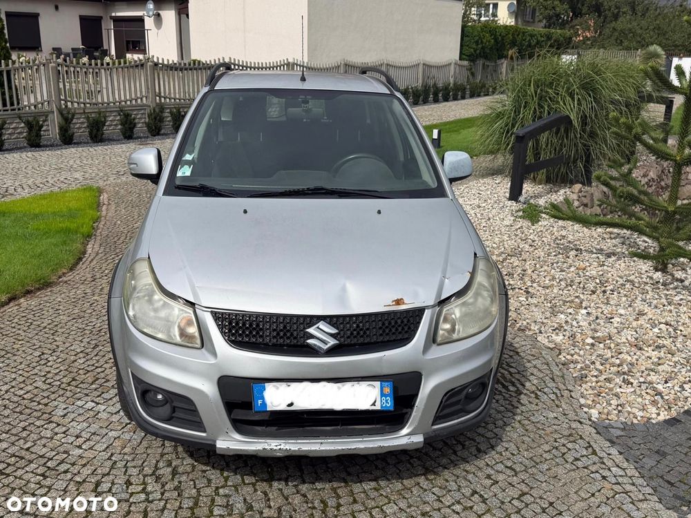 Suzuki SX4 2.0 DDiS 4x4 Comfort - 2