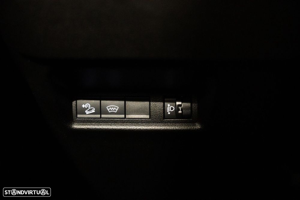 Jeep Avenger 54 kWh Summit - 13