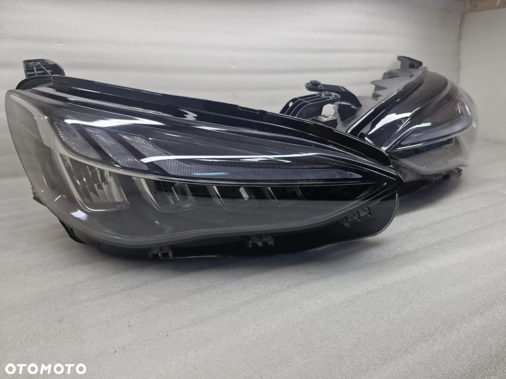 MG HS EHS FULL LED LAMPA LEWA/PRAWA PRZÓD KOMPLET 100-40160/100-40160 - 2