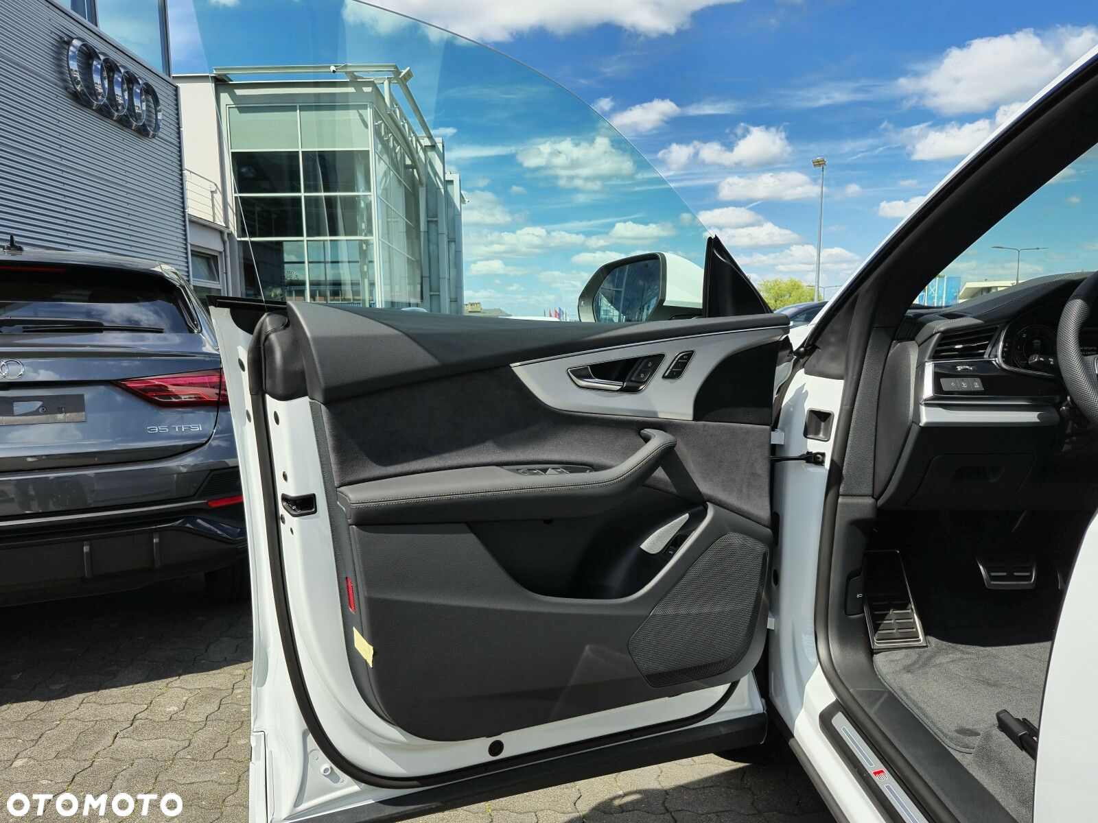 Audi Q8 - 9