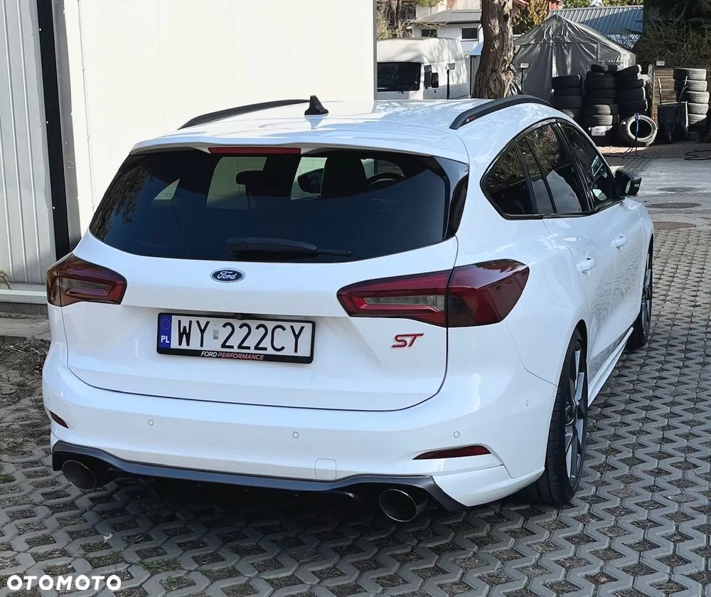 Ford Focus - 3