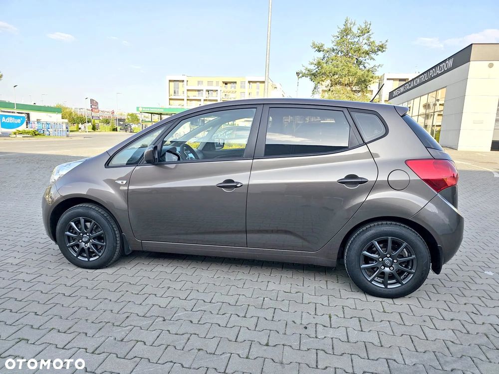 Kia Venga 1.6 CVVT Black Collection - 5