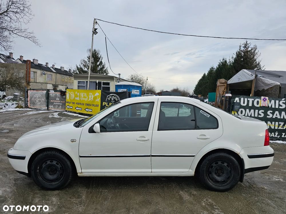 Volkswagen Bora 2.0 - 8
