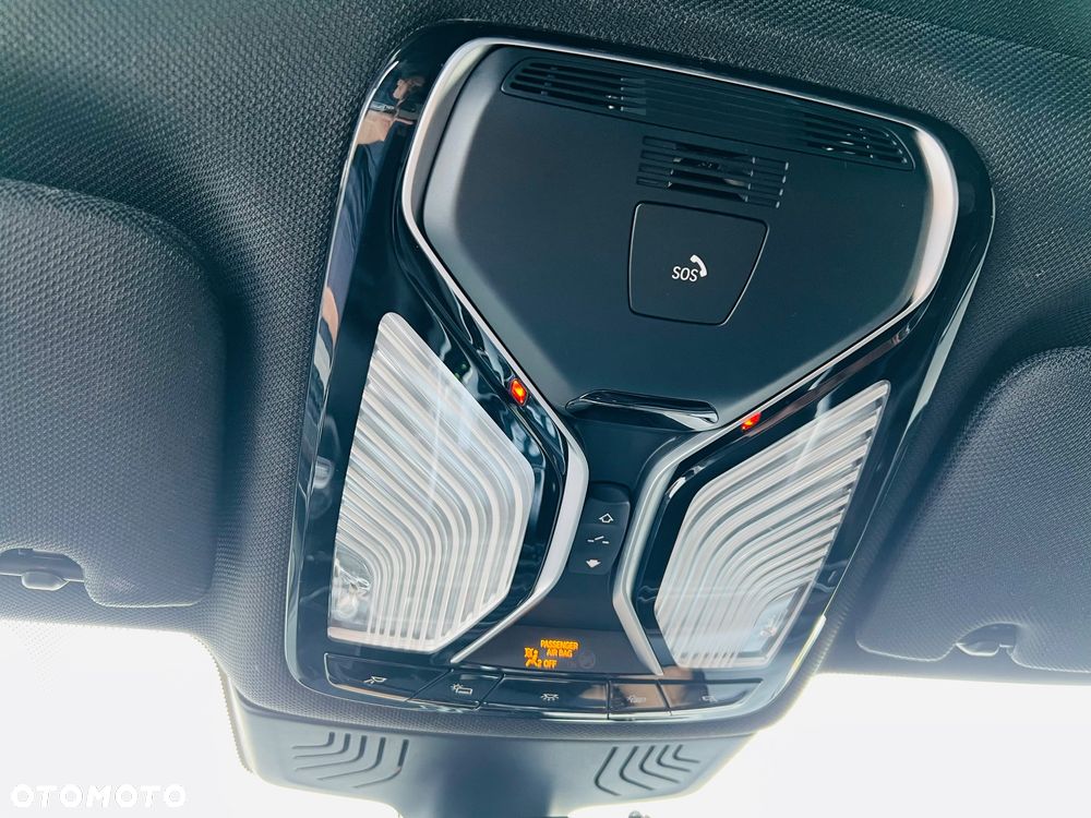 BMW Seria 7 740Li - 31