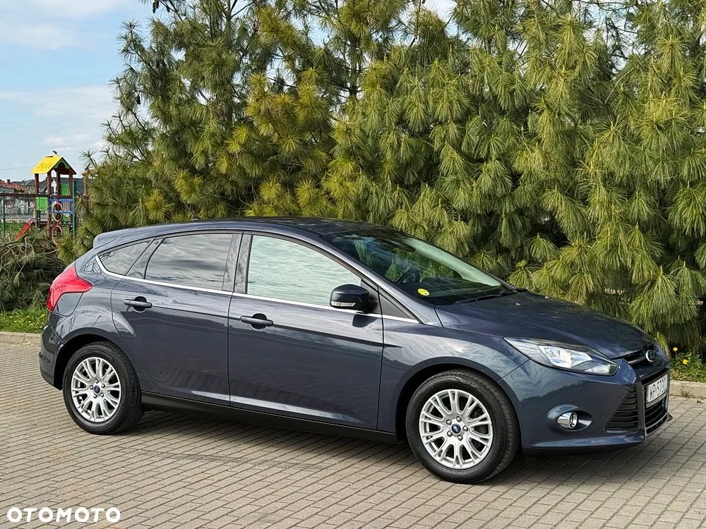 Ford Focus 1.6 TDCi DPF Titanium - 9